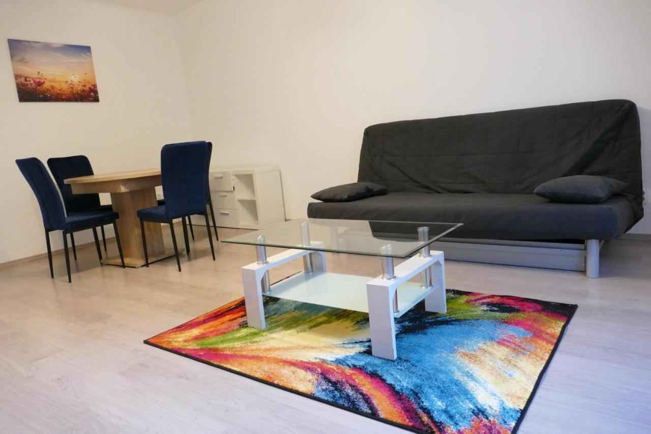 Modern And Light 2-Room Apartment Відень Екстер'єр фото