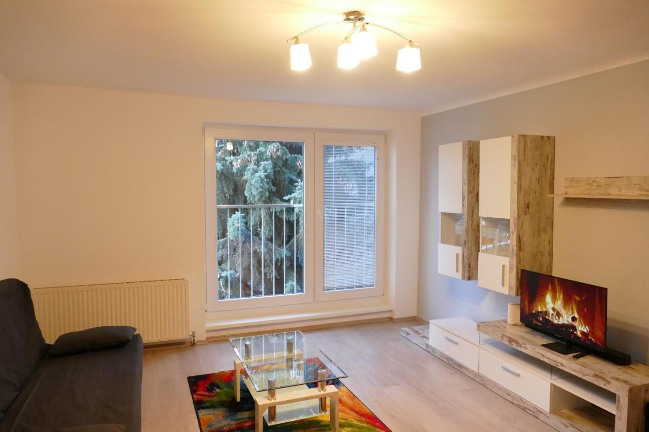 Modern And Light 2-Room Apartment Відень Екстер'єр фото