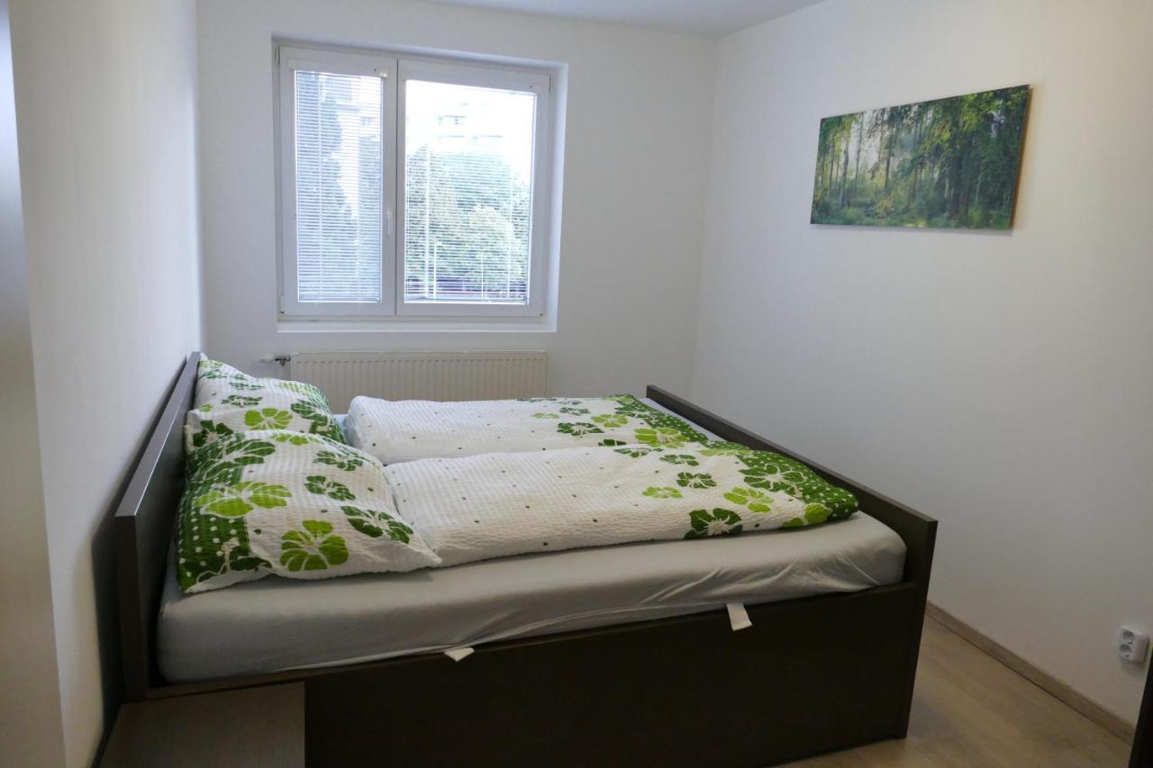 Modern And Light 2-Room Apartment Відень Екстер'єр фото